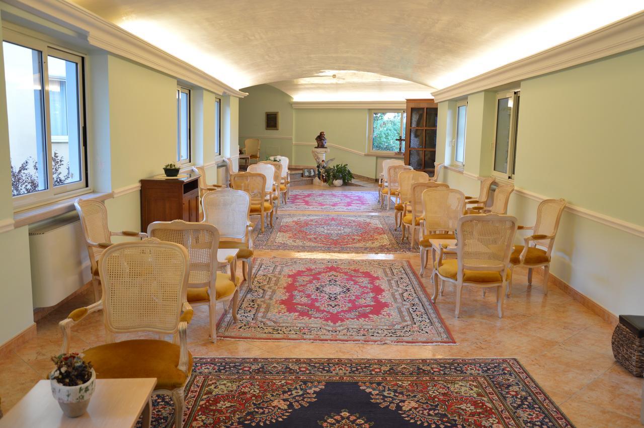 Grand Hotel Degli Angeli Сан Джовани Ротондо Екстериор снимка