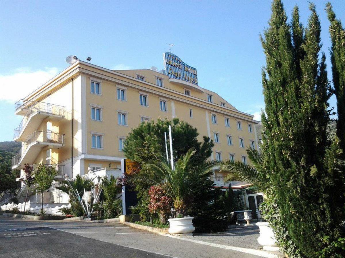 Grand Hotel Degli Angeli Сан Джовани Ротондо Екстериор снимка