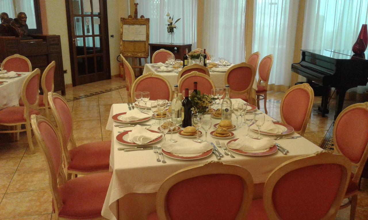 Grand Hotel Degli Angeli Сан Джовани Ротондо Екстериор снимка