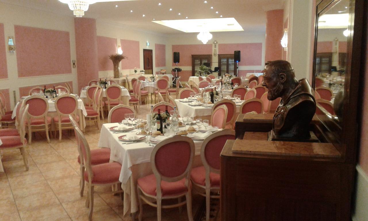 Grand Hotel Degli Angeli Сан Джовани Ротондо Екстериор снимка